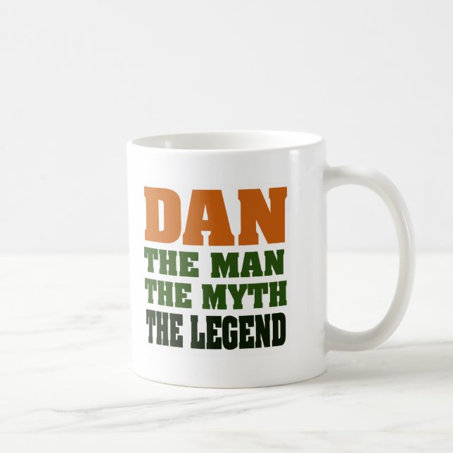Taza De Café ¡Dan - el hombre, el mito, la leyenda! (Derecha)