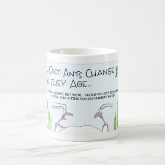 Taza De Café Dato divertido de la hormiga sobre trabajos
