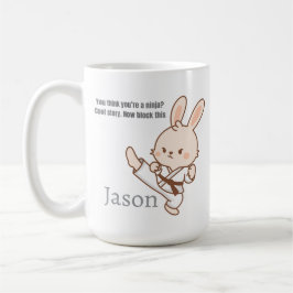 Taza de café de conejo de karate