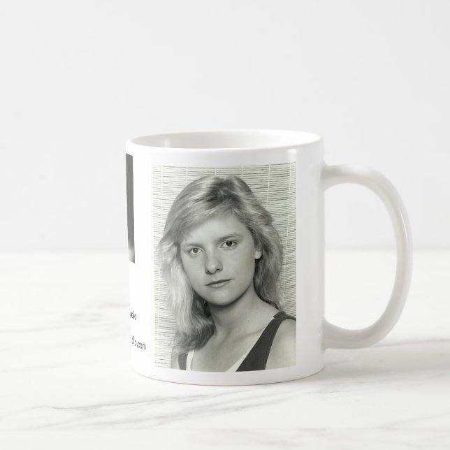 Taza de café de Crystall Kendall (Derecha)