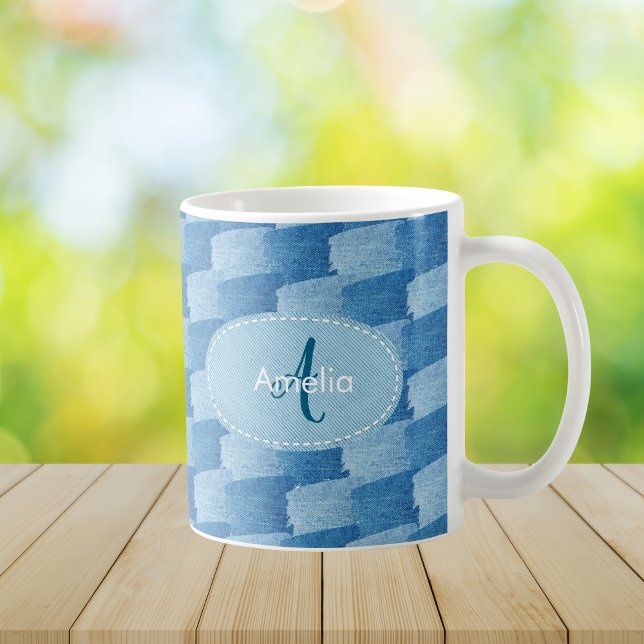 Taza de café de denim azul elegante con monograma  (Subido por el creador)