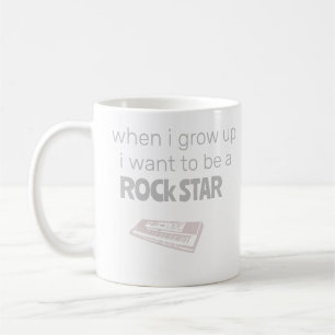 Taza de café de futura estrella de rock