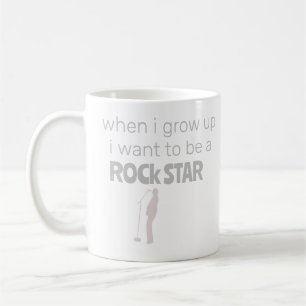 Taza de café de futura estrella de rock