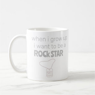 Taza de café de futura estrella de rock