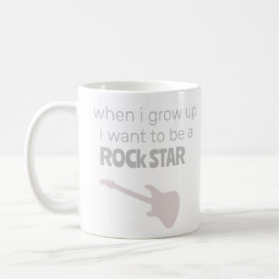 Taza de café de futura estrella de rock