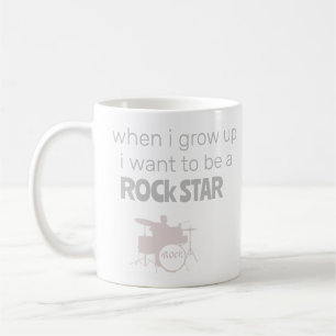 Taza de café de futura estrella de rock