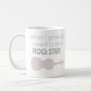Taza de café de futura estrella de rock