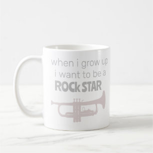 Taza de café de futura estrella de rock