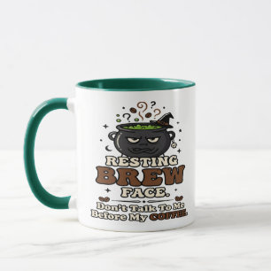 Taza de café de Halloween de cara de reposo de la