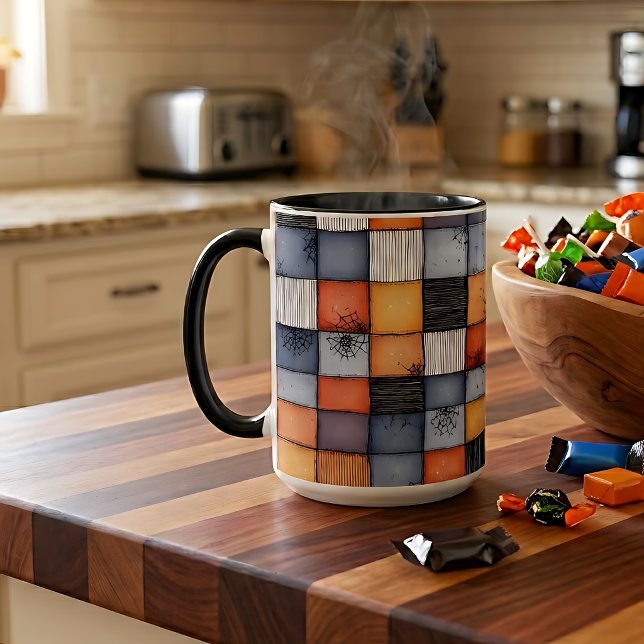 Taza de café de Halloween de remiendo de dos tonos (Subido por el creador)
