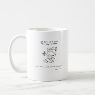 Taza de café de Hugger del árbol