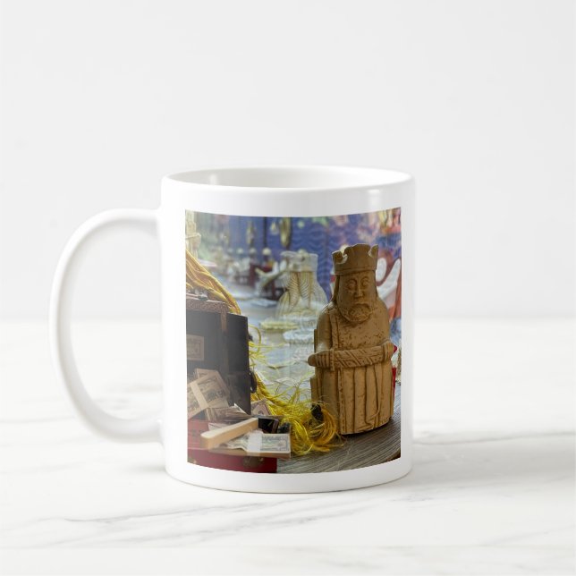 Taza de café de la Casa Embrujada de Lewis Ajedrez (Izquierda)