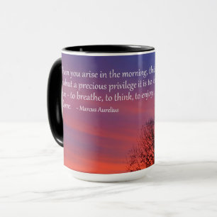 Taza de café de la inspiración de la mañana