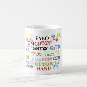 Taza de café de la mazarota del envío de mensaje
