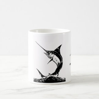 Taza de café de la pesca de la aguja