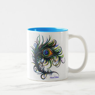 Taza de café de la pluma del pavo real
