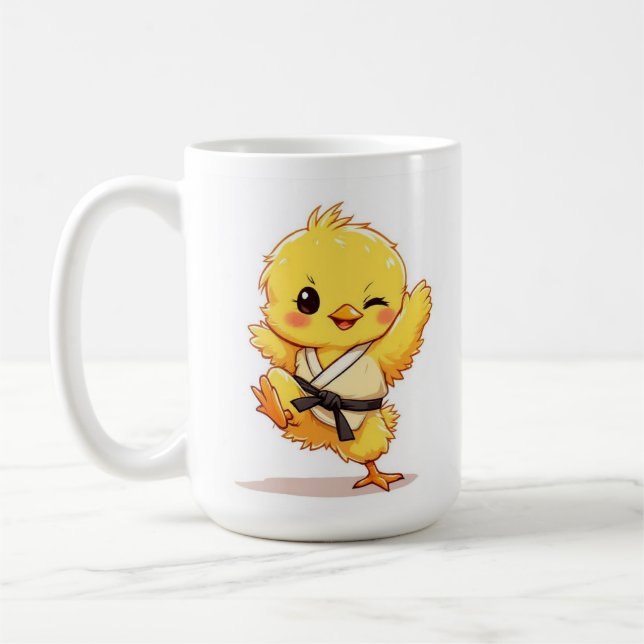 Taza de café de la pollita de karate (Izquierda)