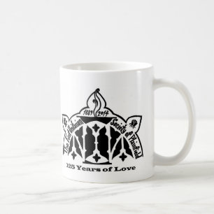 Taza de café de la ventana color de rosa