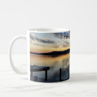 Taza de café de los campos del desierto de la
