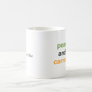 Taza de café de los guisantes y de las zanahorias