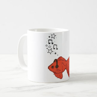 Taza de café de pez dorado lindo con auriculares