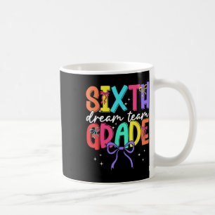Taza De Café De Vuelta A La Escuela De Sexto Grado, Profesora D