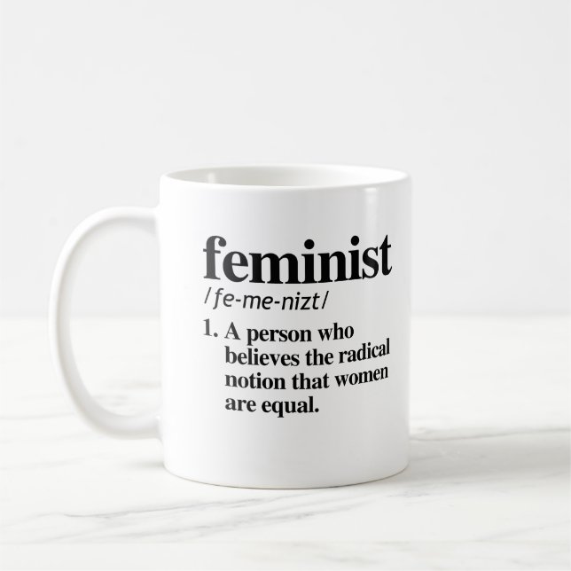 Taza De Café Definición feminista - persona que cree a mujeres (Izquierda)