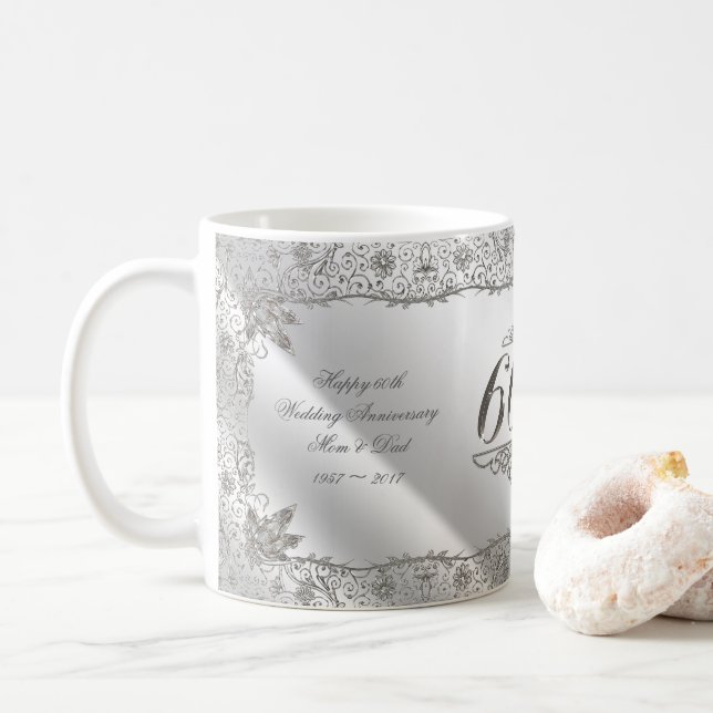 Taza de café del aniversario del diamante 60.o del (Con donut)