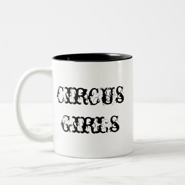 Taza de café del chica del circo (Izquierda)
