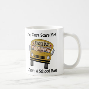 Taza de café del conductor del autobús escolar