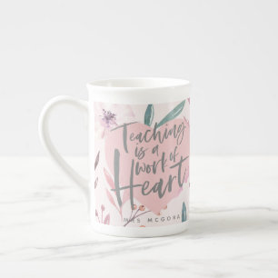 Taza de café del corazón de la acuarela del regalo