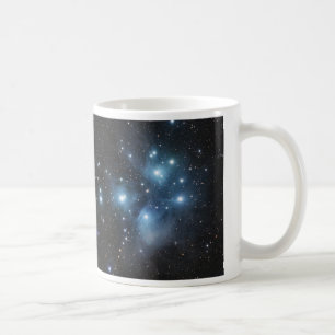 Taza de café del cúmulo de estrellas M-45 del CA
