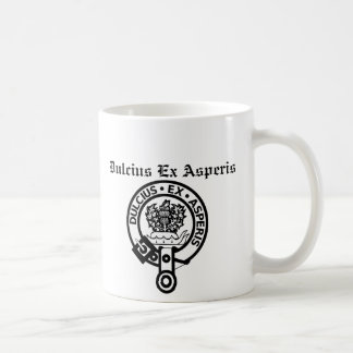 Taza de café del escudo de Ferguson