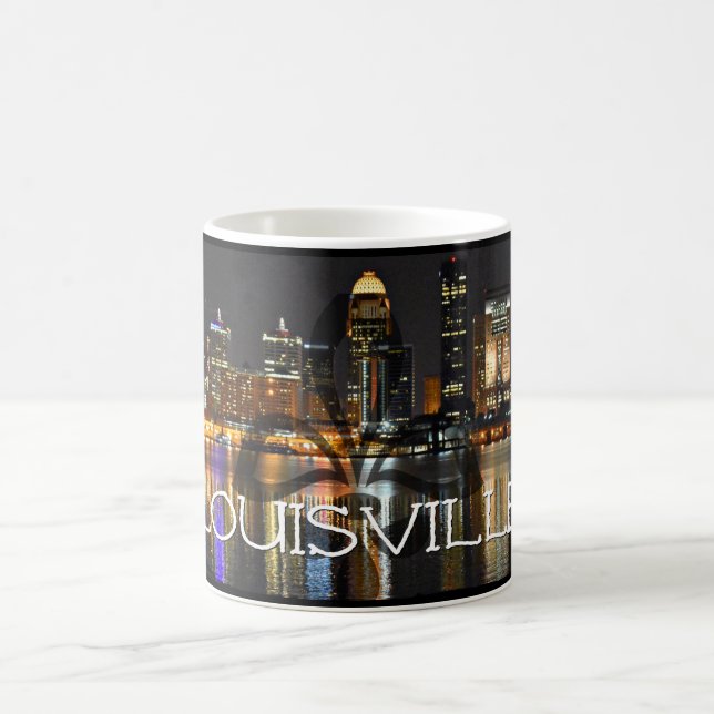 Taza de café del horizonte de Louisville con la (Centro)