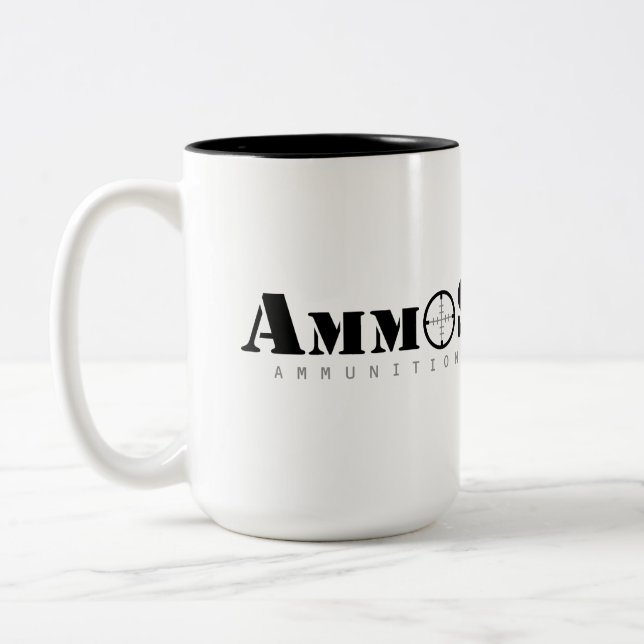 Taza de café del logotipo de AmmoSeek solamente (Izquierda)