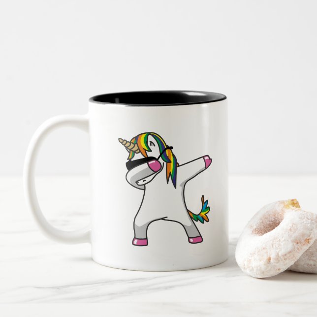 Taza de café del unicornio que frota (Con donut)