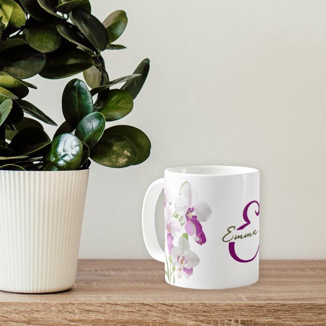 Taza De Café Delicado Personalizable de flores de orquídeas bla (Subido por el creador)
