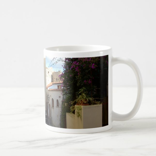 Taza De Café Dentro Scalea (Derecha)