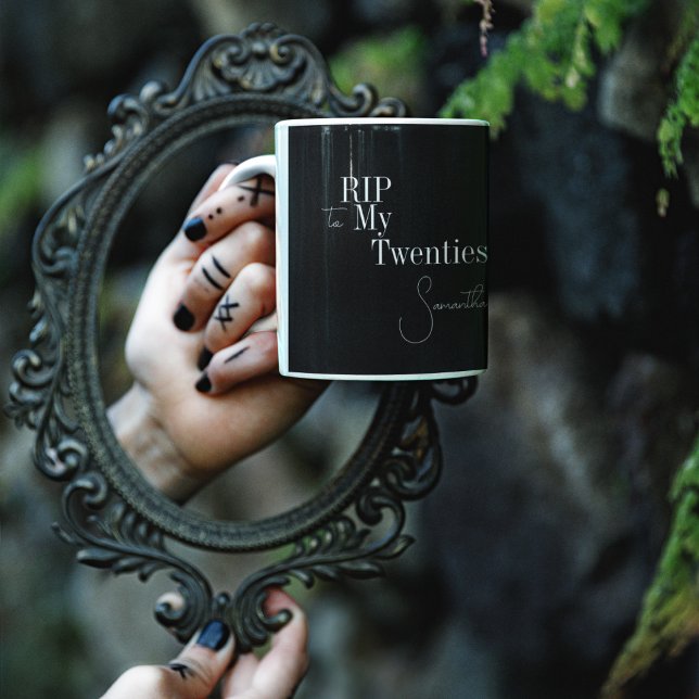 Taza De Café Descanse en paz los 20 años, 30 en blanco y negro (Subido por el creador)