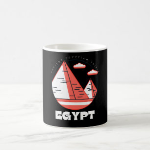 Taza De Café Desierto egipcio en camiseta, pirámides