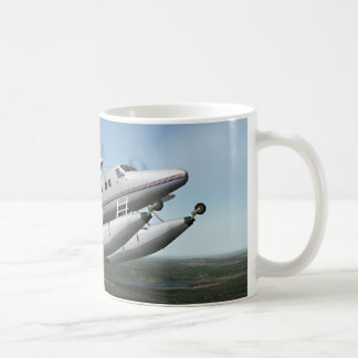 Taza De Café Despegue del hidroavión en el agua