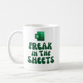 Taza De Café Despertar En Las Hojas
