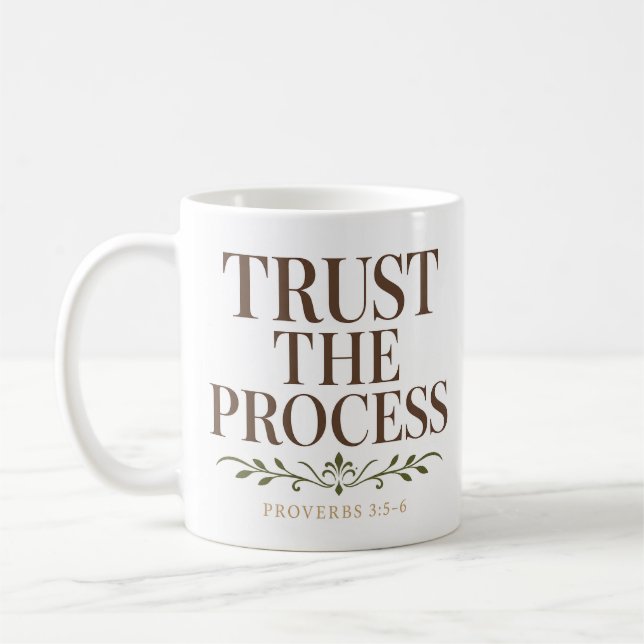 Taza De Café Devocional Diario de Fe Confía en el Proceso (Izquierda)