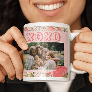 Taza De Café Día de Galentines floral rosa 2 fotocolage xoxo