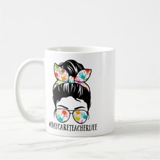 Taza De Café Día De La Mujer Profesora De Guardería Pelo Desord