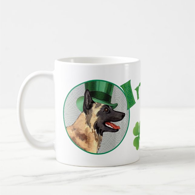 Taza De Café Día de San Patricio Malinois (Izquierda)