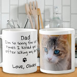 Taza De Café Día del Padre - Graciosa foto del Mascota del Pers<br><div class="desc">Sorprende a papá este Día del Padre con este super lindo perro papá mug . Papá... Lo siento tanto por todas las veces que te besé... después de lamerme el trasero. Personalice la foto y el nombre del Mascota favorito de Cat Dad . DERECHOS RESERVADOS © 2020 Judy Burrows, Black...</div>