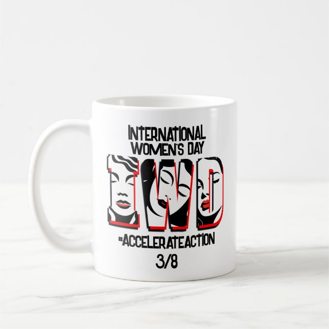 Taza De Café Día Internacional de la Mujer | Acelerar la acción (Izquierda)