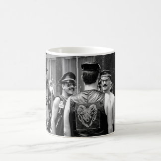 Taza De Café Día NYC 1989 del orgullo gay