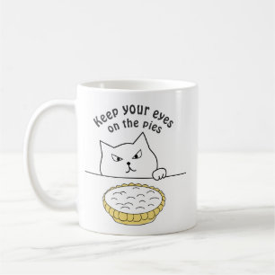 Taza De Café Dibujo divertido de gato furtivo después de pastel